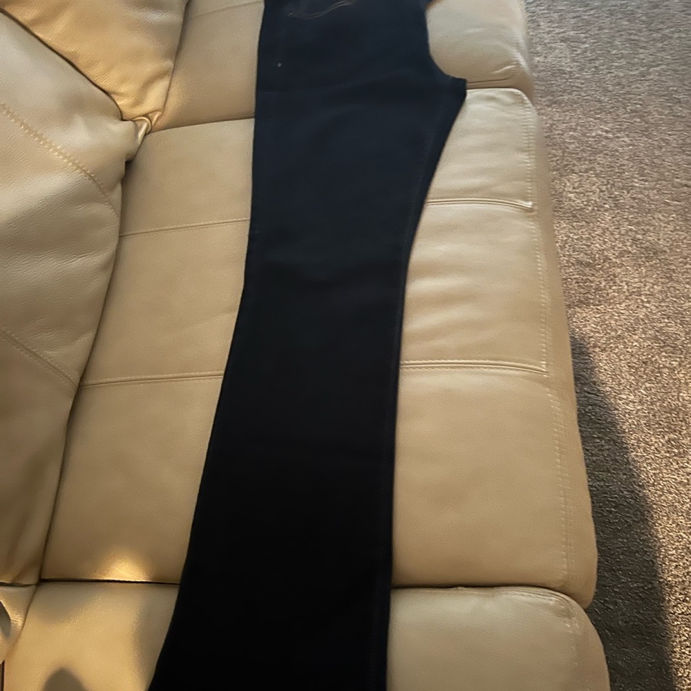 Size 12 old navy jeans in great condition